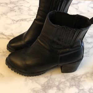 Ankle boots